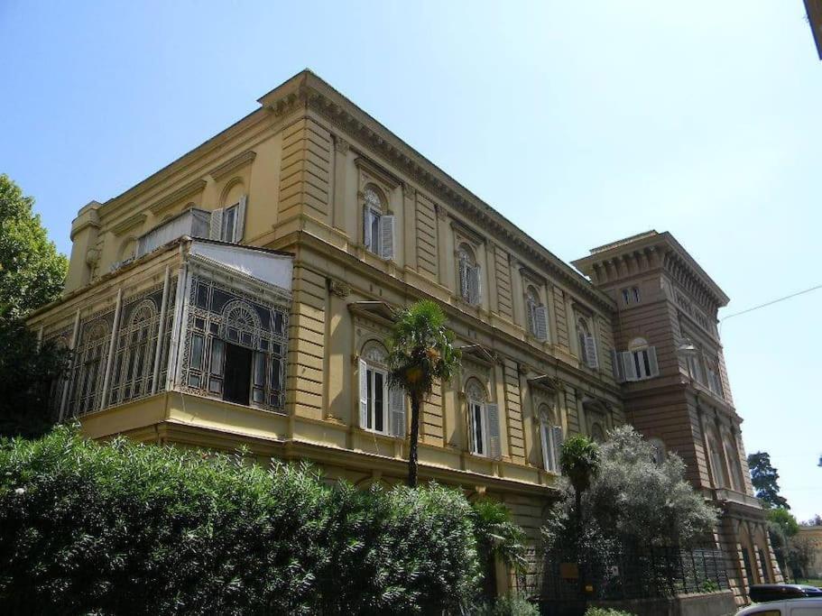 Charming House At Naples